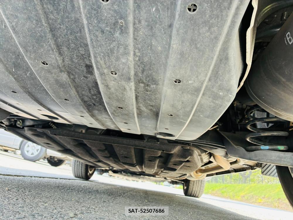 Honda VEZEL 2019-07 8363994-36