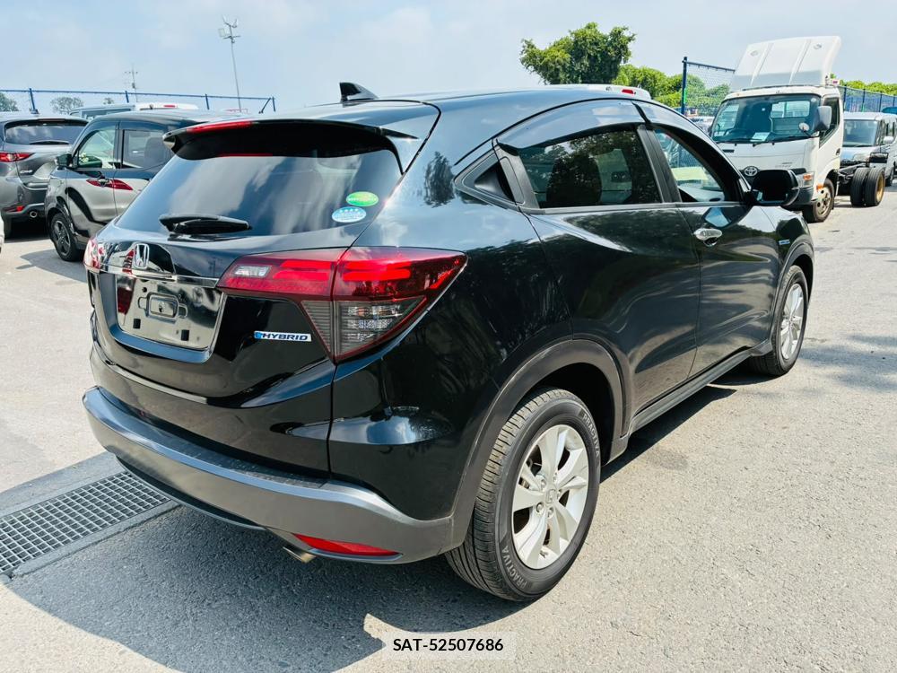 Honda VEZEL 2019-07 8363994-4