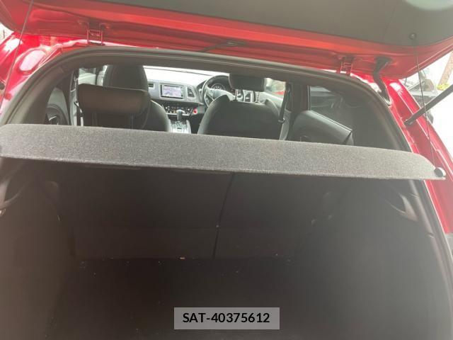 Honda VEZEL 2018-05 8563937-9