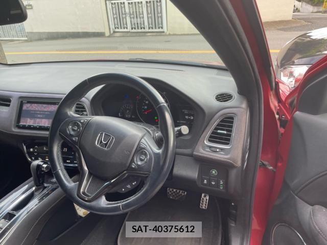 Honda VEZEL 2018-05 8563937-4