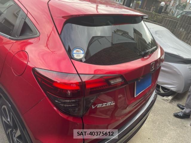 Honda VEZEL 2018-05 8563937-6