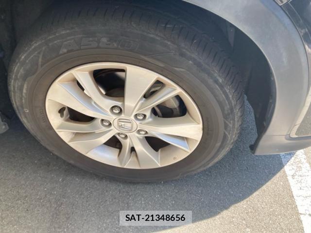 Honda VEZEL 2018-06 8563939-9