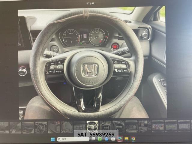 Honda VEZEL 2024-05 8563935-17
