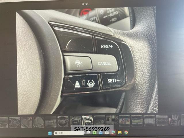 Honda VEZEL 2024-05 8563935-18