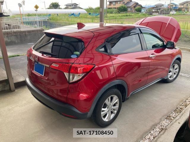 Honda VEZEL 2018-05 8563936-2