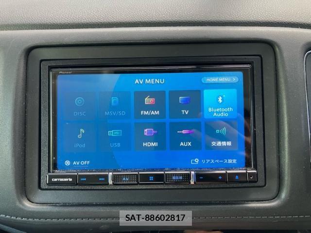 Honda VEZEL 2018-03 8563938-18