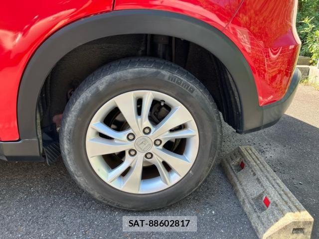 Honda VEZEL 2018-03 8563938-5