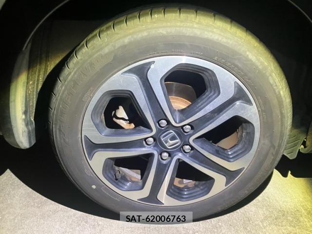 Honda VEZEL 2014-01 8629511-11