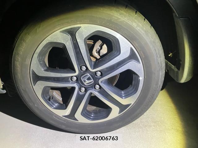 Honda VEZEL 2014-01 8629511-12