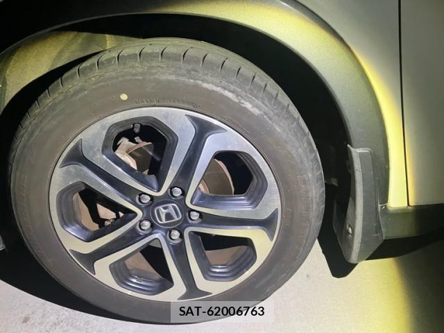 Honda VEZEL 2014-01 8629511-13