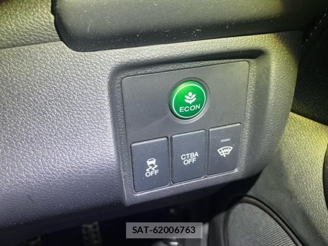 Honda VEZEL 2014-01 8629511-20
