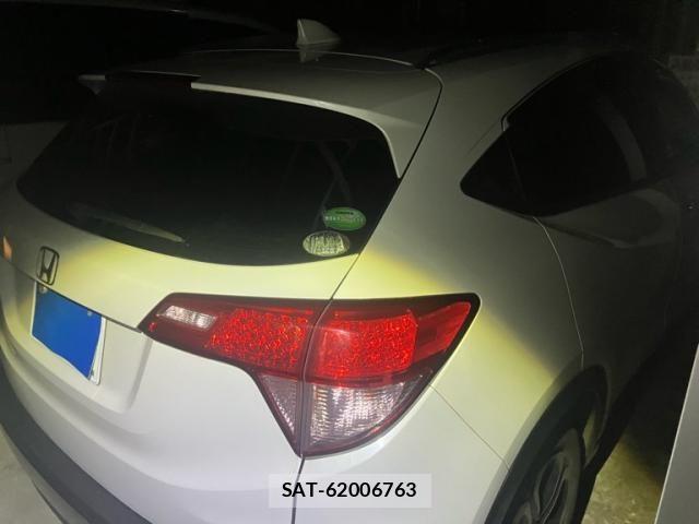 Honda VEZEL 2014-01 8629511-5