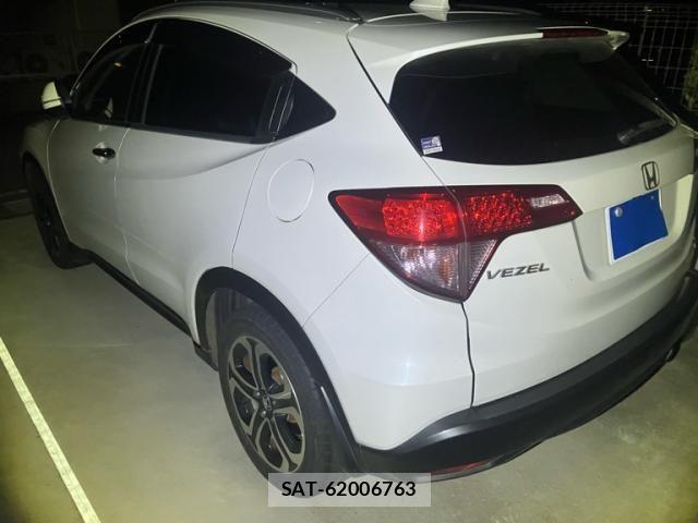 Honda VEZEL 2014-01 8629511-6