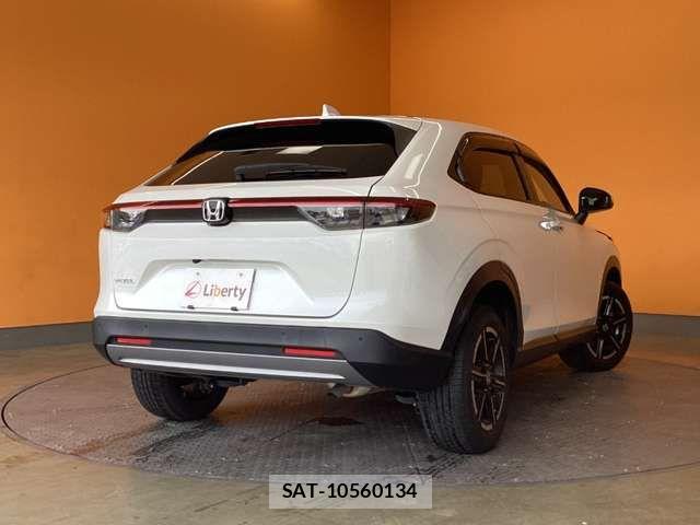 Honda VEZEL 2022-06 8629506-14