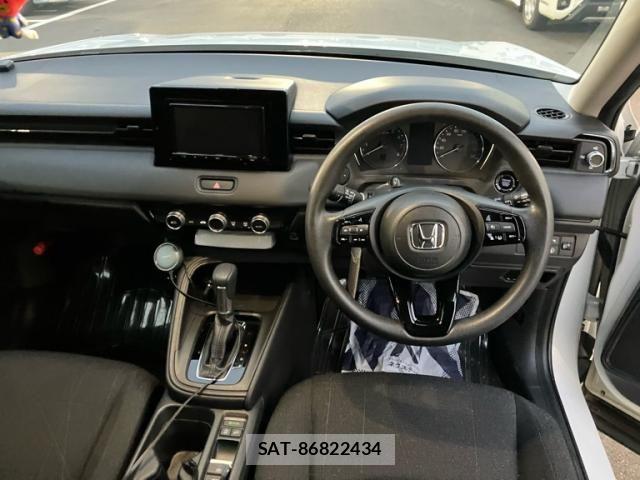 Honda VEZEL 2022-03 8667083-16