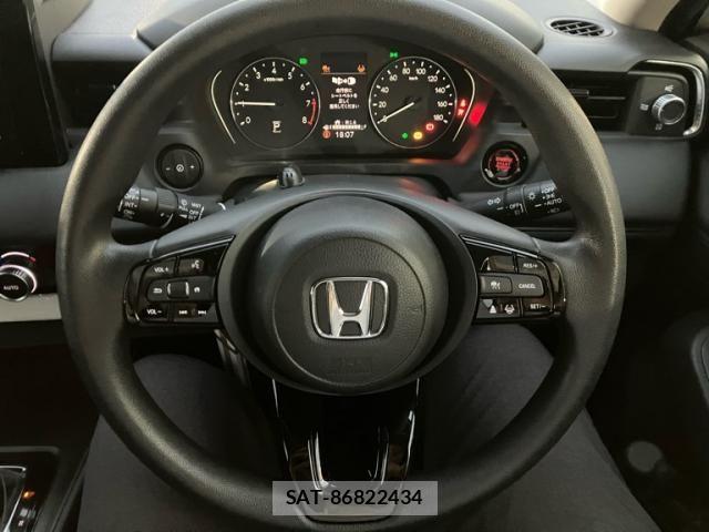 Honda VEZEL 2022-03 8667083-17