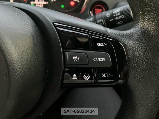 Honda VEZEL 2022-03 8667083-18