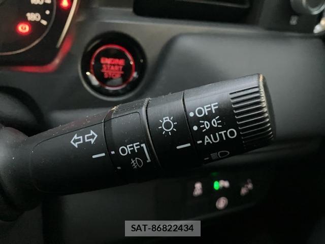 Honda VEZEL 2022-03 8667083-19