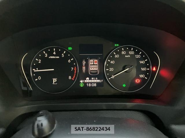 Honda VEZEL 2022-03 8667083-20