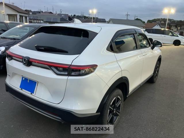 Honda VEZEL 2022-03 8667083-4