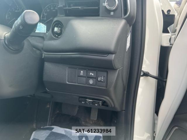 Honda VEZEL 2023-07 8667084-24