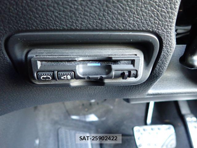 Honda VEZEL 2015-02 8667082-28