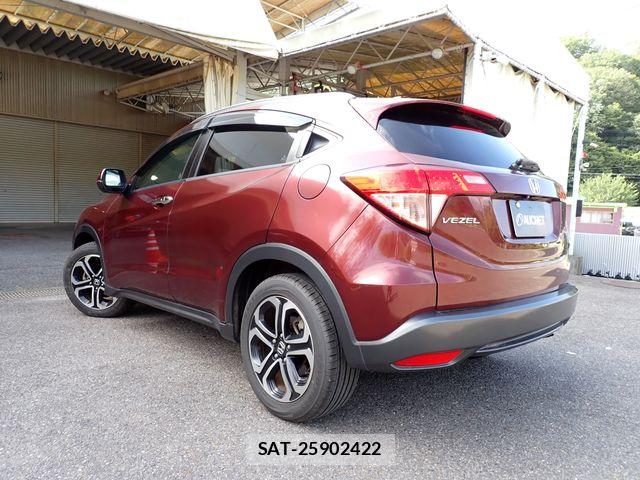 Honda VEZEL 2015-02 8667082-2