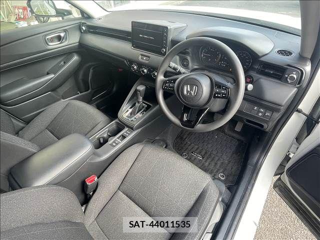 Honda VEZEL 2024-01 8686841-4