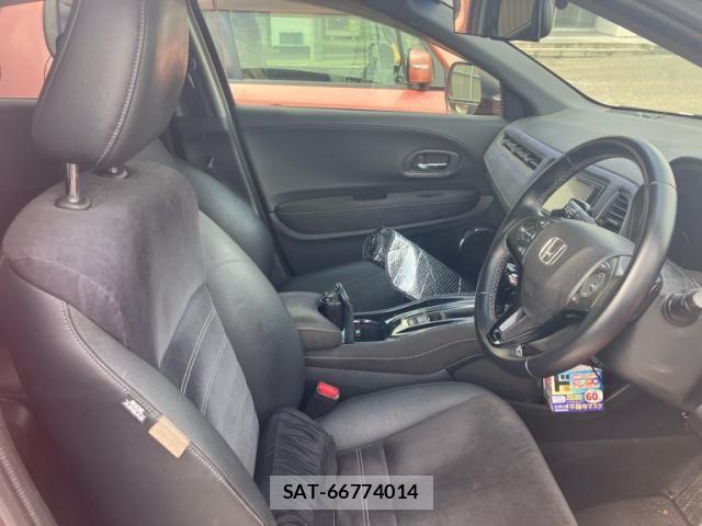 Honda VEZEL 2016-04 8686843-11