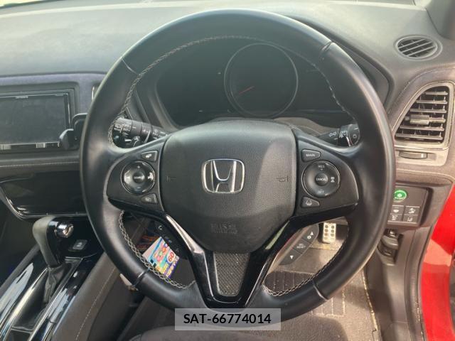 Honda VEZEL 2016-04 8686843-15