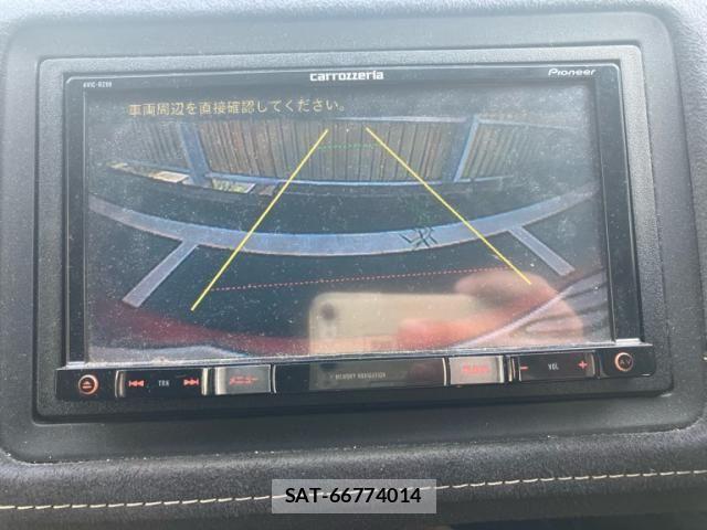 Honda VEZEL 2016-04 8686843-22