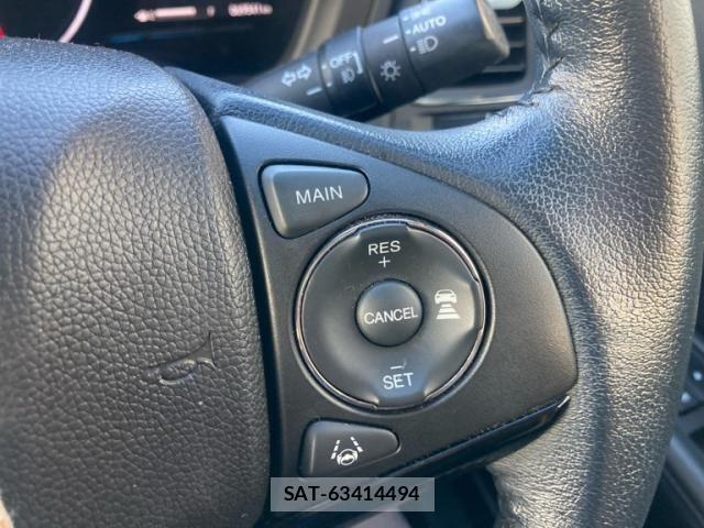 Honda VEZEL 2018-08 8746550-24