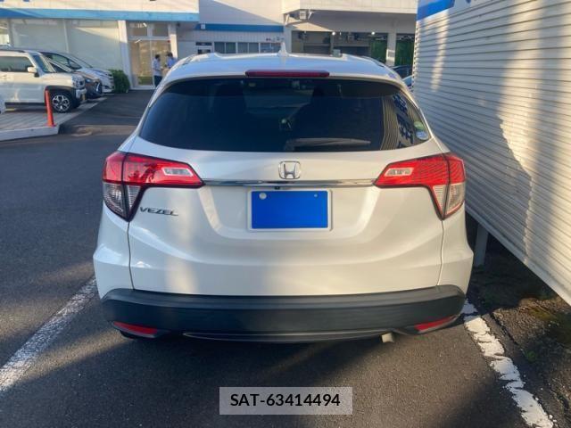 Honda VEZEL 2018-08 8746550-3