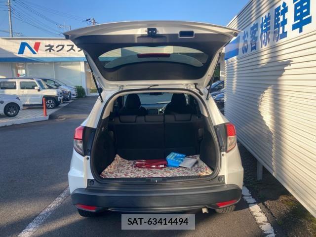 Honda VEZEL 2018-08 8746550-5