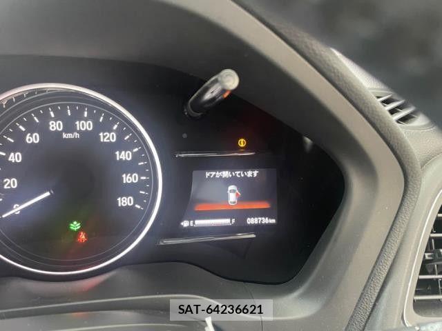 Honda VEZEL 2016-04 8746553-7