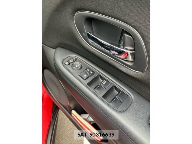 Honda VEZEL 2016-11 8746556-16