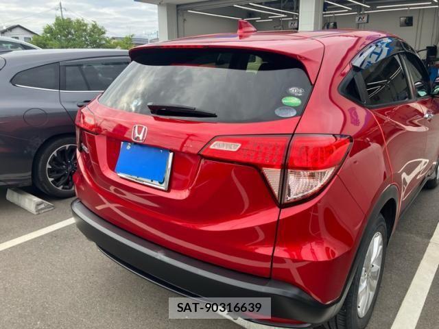 Honda VEZEL 2016-11 8746556-1