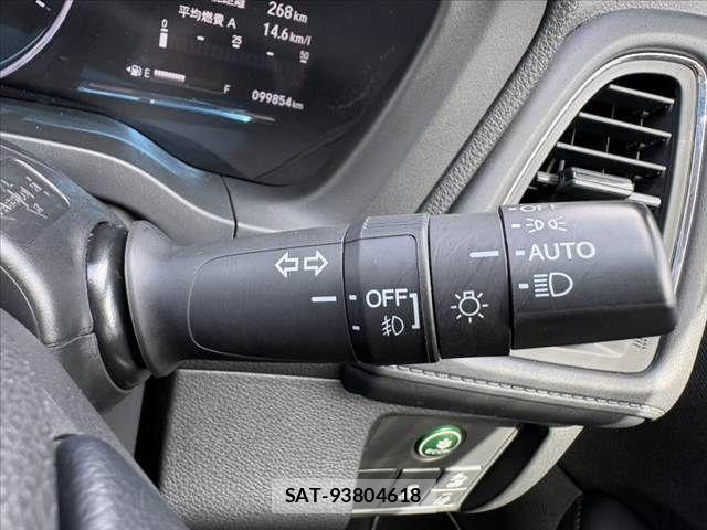 Honda VEZEL 2018-06 8782482-28