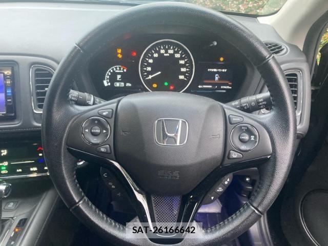 Honda VEZEL 2017-02 8797812-16