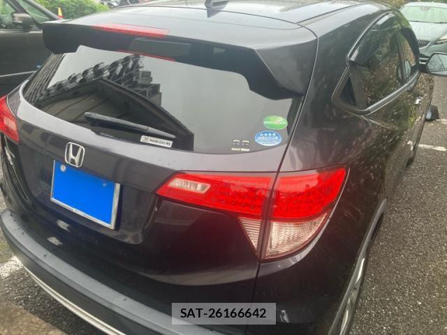 Honda VEZEL 2017-02 8797812-3