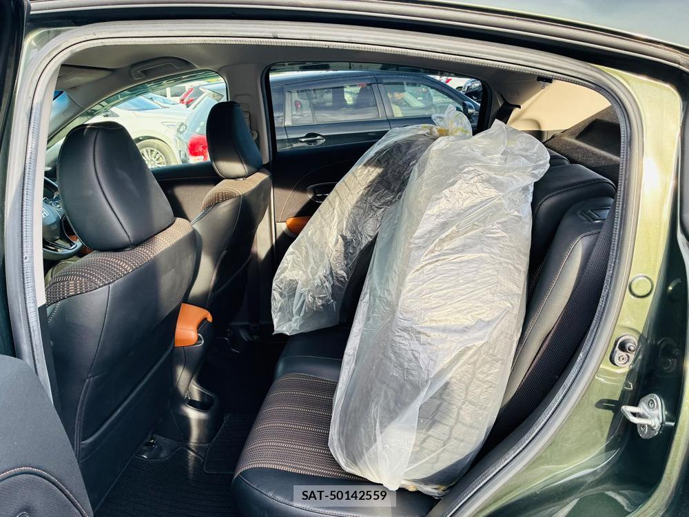Honda VEZEL 2014-05 8732364-9
