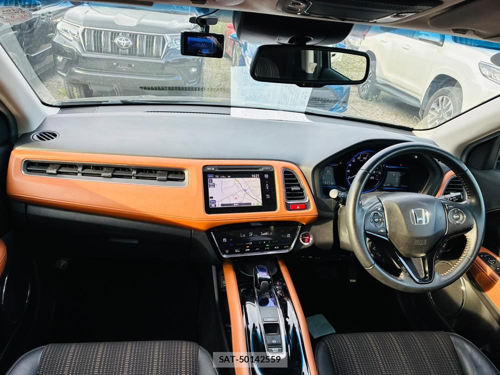 Honda VEZEL 2014-05 8732364-12