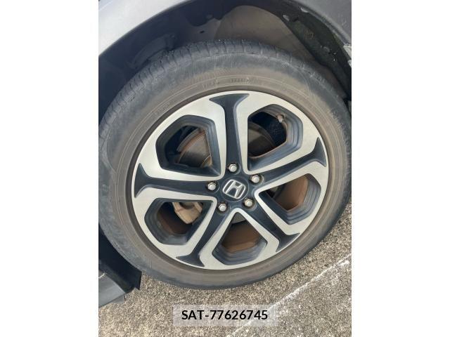 Honda VEZEL 2015-11 8832258-9