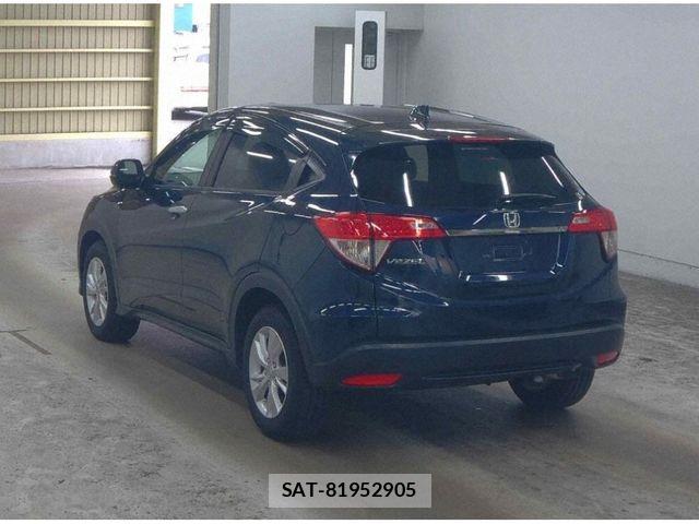 Honda VEZEL 2019-09 8832272-2
