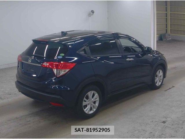 Honda VEZEL 2019-09 8832272-3