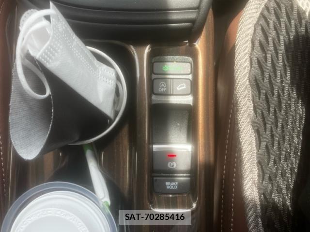 Honda VEZEL 2023-03 8832259-12
