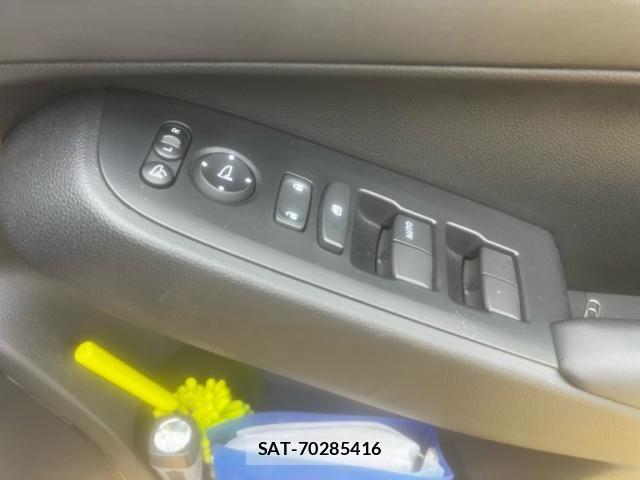 Honda VEZEL 2023-03 8832259-8