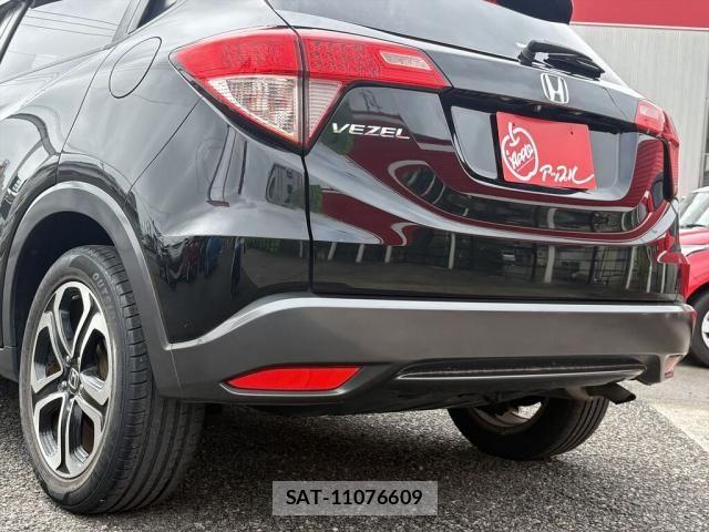 Honda VEZEL 2014-09 8850975-12