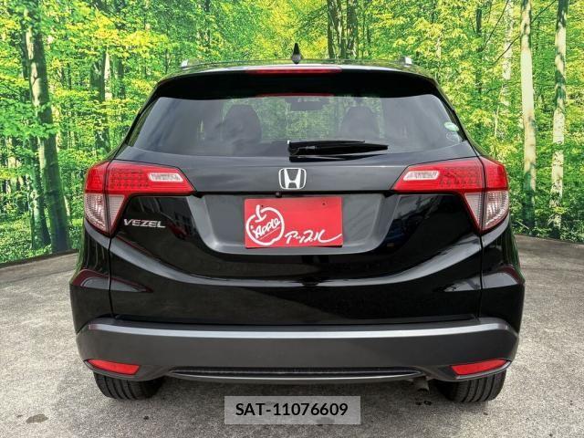 Honda VEZEL 2014-09 8850975-2