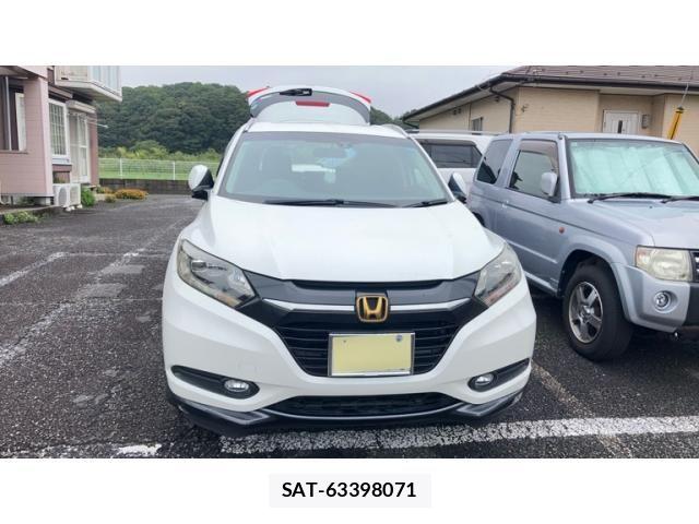 Honda VEZEL 2015-03 8850972-0